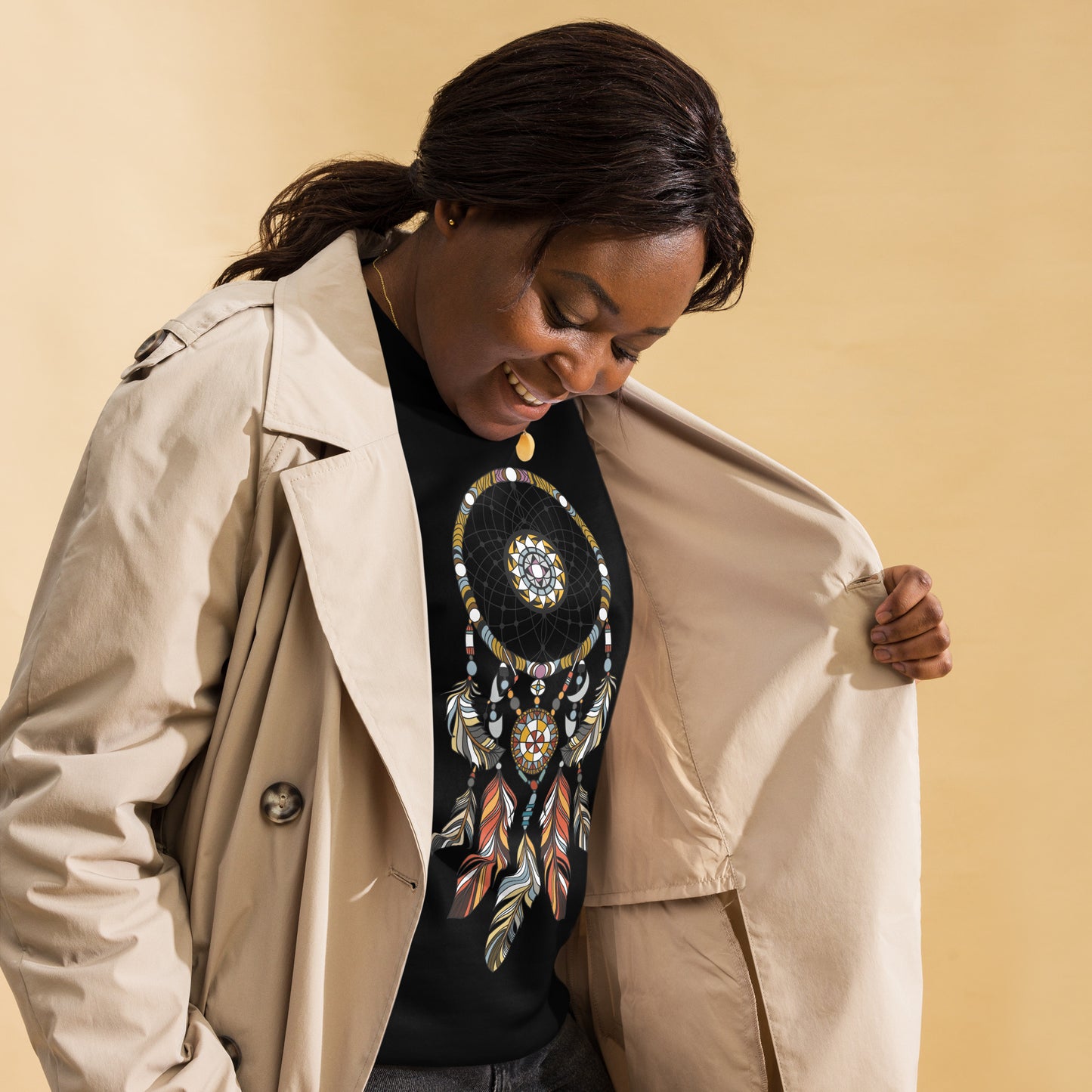 black Dream catcher Tshirt Canadian Indigenous Art