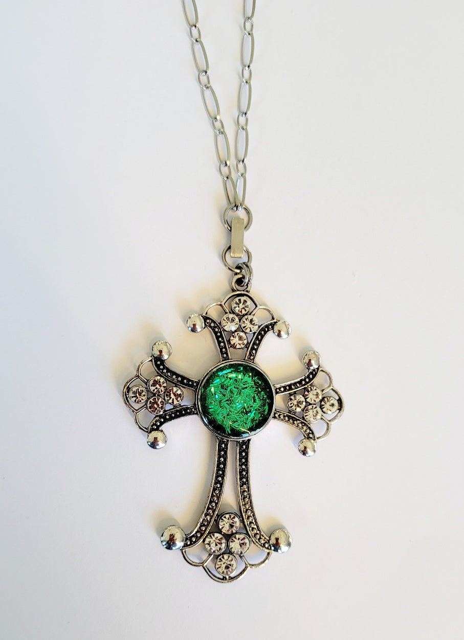 Sweater length necklace with detachable cross pendant and snap